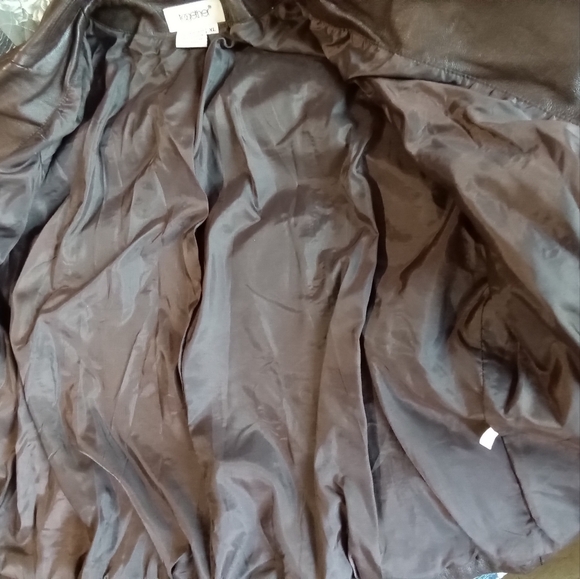 Leather Jacket - Picture 3 of 6